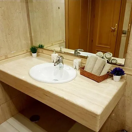 Apartamento Piso Pleno Centro, A 4 Minutos De La Playa *