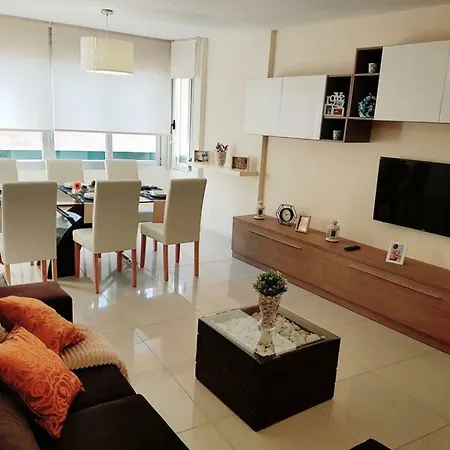 Apartamento Piso Pleno Centro, A 4 Minutos De La Playa *